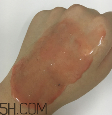 露得清洗卸潔顏露怎么用？露得清洗卸潔顏露好用嗎？