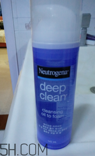 露得清洗卸潔顏露怎么樣？露得清洗卸露能卸干凈嗎？