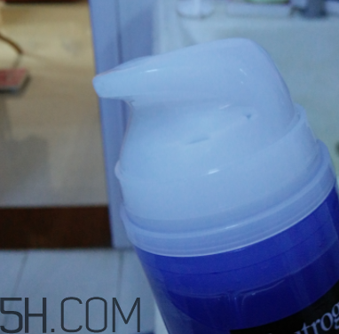 露得清洗卸潔顏露怎么樣？露得清洗卸露能卸干凈嗎？