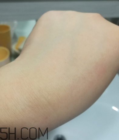 露得清洗卸潔顏露怎么樣？露得清洗卸露能卸干凈嗎？