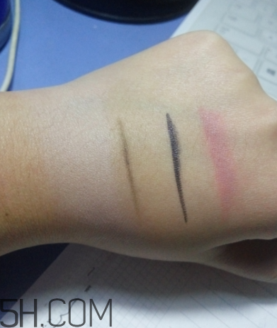 露得清洗卸潔顏露怎么樣？露得清洗卸露能卸干凈嗎？