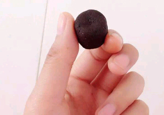 鹿胎膏是什么做的？鹿胎膏是激素藥嗎