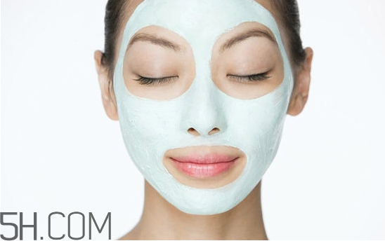 補(bǔ)水面膜和保濕面膜一樣嗎？屈臣氏面膜哪款好用 ？