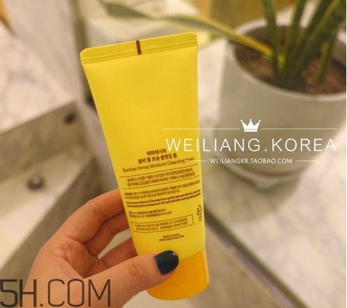 為什么洗臉要用洗面奶？洗面奶的基本使用方法