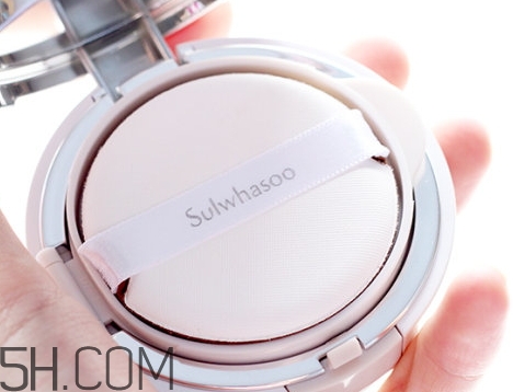 雪花秀蘭蔻hera氣墊哪個(gè)好_3款氣墊評(píng)測(cè)對(duì)比 雪花秀蘭蔻hera氣墊哪個(gè)好_3款氣墊評(píng)測(cè)對(duì)比