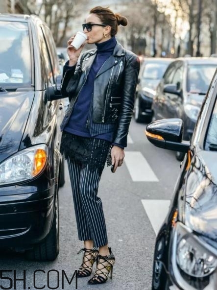 高領毛衣搭配什么外套？高領毛衣怎么搭配外套？