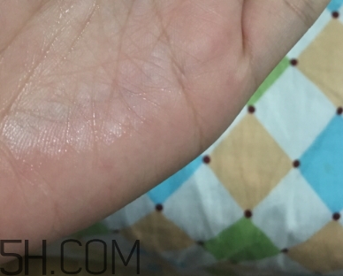 瑪茜化妝品好用嗎？瑪茜化妝品好用嗎