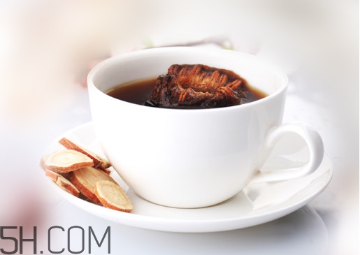 羅漢果泡水喝有什么好處？經(jīng)常用羅漢果泡水喝有什么壞處