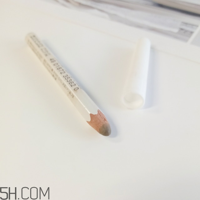 化妝新手入門教程 技巧與必備化妝品 化妝新手入門教程 技巧與必備化妝品