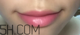 小蜜蜂唇膏筆怎么樣？小蜜蜂唇膏筆好用嗎？