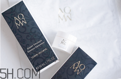 黛珂白檀美白好還是修復(fù)好？黛珂白檀水乳后還要用霜嗎？