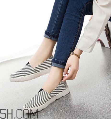 布鞋可以水洗嗎？布鞋能放洗衣機(jī)洗嗎？