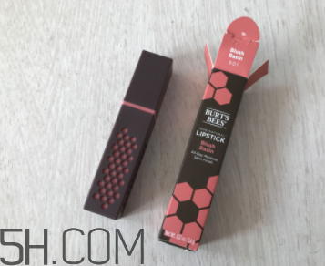 小蜜蜂口紅好用嗎？小蜜蜂口紅試色