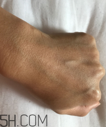 小蜜蜂潤膚露怎么樣？小蜜蜂潤膚露好用嗎？