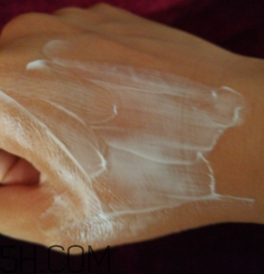 小蜜蜂潤膚露多少錢？小蜜蜂潤膚露貴不貴？