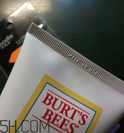 小蜜蜂水洗面膜敷多長時間？小蜜蜂水洗面膜用法