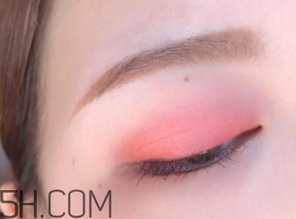 vnk四色眼影103怎么畫？vnk四色眼影103畫法步驟