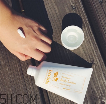 lavido身體乳好用嗎_lavido身體乳評測 lavido身體乳好用嗎_lavido身體乳評測