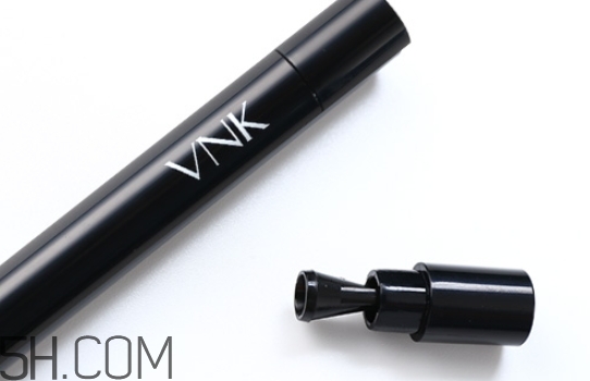 vnk眼線(xiàn)膠筆怎么用？vnk眼線(xiàn)筆使用方法