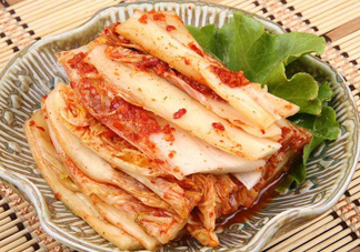 辣白菜是酸的嗎？辣白菜是泡菜嗎