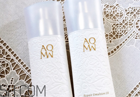 黛珂白檀水乳在日本多少錢？黛珂白檀水乳精華使用順序