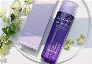 黛珂是哪個(gè)品牌旗下的？黛珂紫蘇水使用測(cè)評(píng)