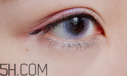 維尼小熊眼影好用嗎？維尼小熊眼影色號(hào)試色