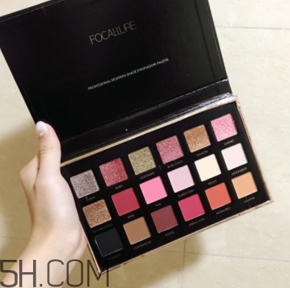 focallure菲鹿兒眼影怎么畫？菲鹿兒眼影畫法教程