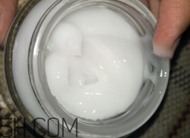 御泥坊美白面膜有效嗎？御泥坊美白面膜怎么樣？