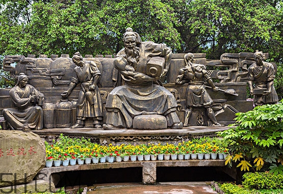 貴州茅臺(tái)在哪個(gè)市縣？貴州茅臺(tái)有多少年歷史