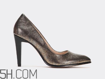 clarks鞋子貴嗎？clarks鞋子價(jià)格