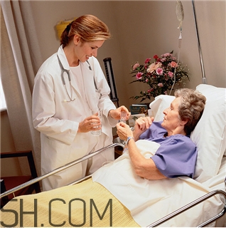 白內(nèi)障能治好嗎？白內(nèi)障能做二次手術(shù)嗎？