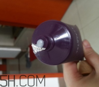 御泥坊黑玫瑰潔面乳怎么樣？御泥坊黑玫瑰潔面乳好用嗎？