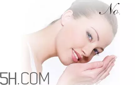 fancl卸妝油有幾款？每天用卸妝油傷皮膚嗎？