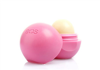 eos潤唇球好用嗎？eos潤唇球使用心得