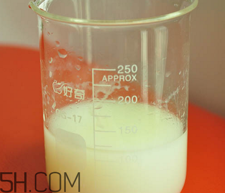 dhc卸妝油的乳化效果好嗎 dhc卸妝油卸彩妝效果測評(píng)