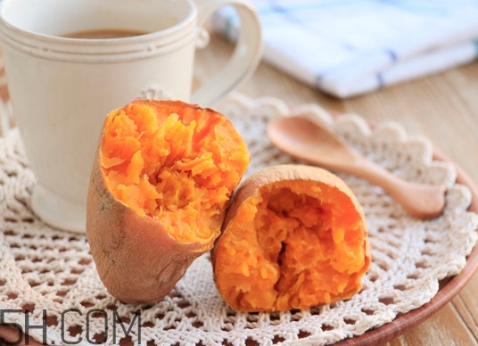 烤紅薯為什么比蒸熟的紅薯香？用微波爐烤紅薯要多長時間