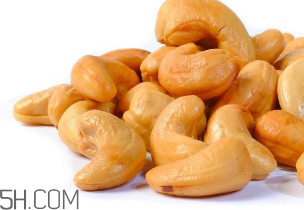 腰果有黑斑點能吃嗎？腰果為什么有黑點