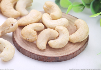 腰果是發(fā)物嗎？腰果有補(bǔ)腎的功效嗎