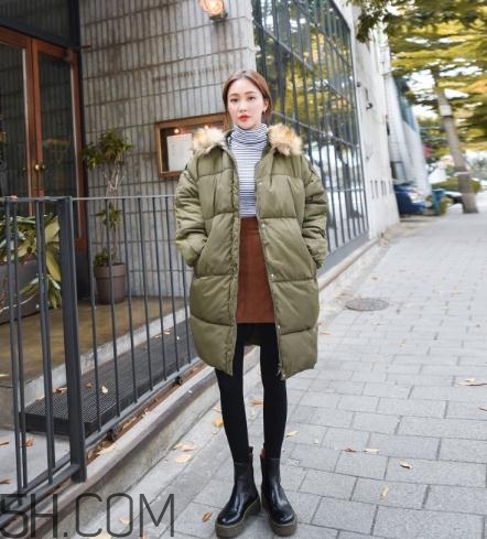 綠色羽絨服怎么搭配？綠色羽絨服搭配圖片