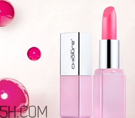 稚優(yōu)泉和得鮮哪個(gè)好？稚優(yōu)泉和得鮮口紅對(duì)比