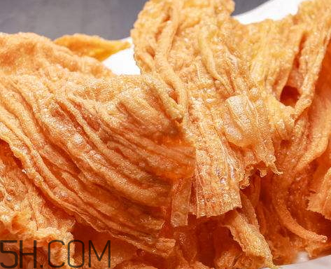 腐竹是干炸還是濕炸 炸腐竹前要用水泡嗎 腐竹是干炸還是濕炸 炸腐竹前要用水泡嗎