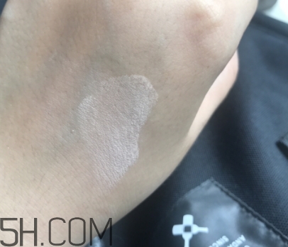 稚優(yōu)泉?dú)鈮|有熒光劑嗎？稚優(yōu)泉?dú)鈮|孕婦能用嗎