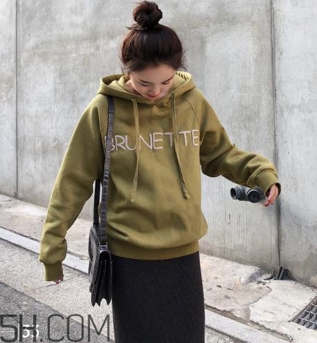 抓絨衛(wèi)衣會(huì)起球嗎？抓絨衛(wèi)衣是什么面料？