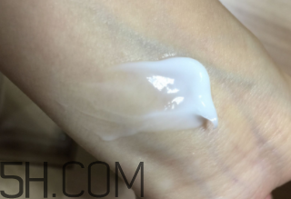 御泥坊礦物養(yǎng)膚霜怎么樣？御泥坊礦物養(yǎng)膚霜好用嗎？