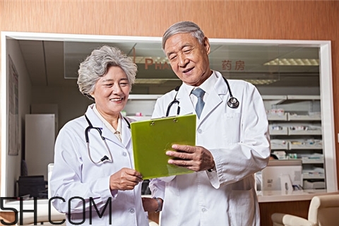 沙眼能戴隱形眼鏡嗎？沙眼能戴美瞳嗎？