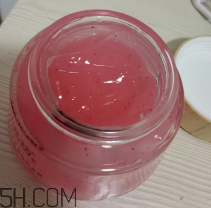 御泥坊紅石榴面膜怎么樣？御泥坊紅石榴面膜好用嗎？