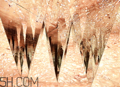 海藍之謎鎏金煥顏精華液多少錢？怎么用？