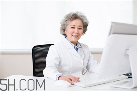 牙周炎能洗牙嗎？牙周炎能用電動(dòng)牙刷嗎？