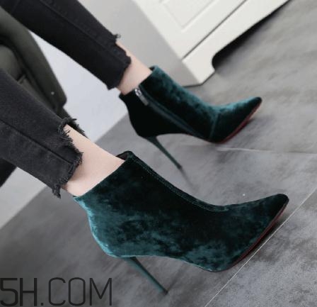 絲絨鞋子怎么清洗？絲絨鞋面怎么打理？